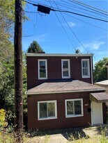 1708 Leister St in Pittsburgh, PA - Building Photo