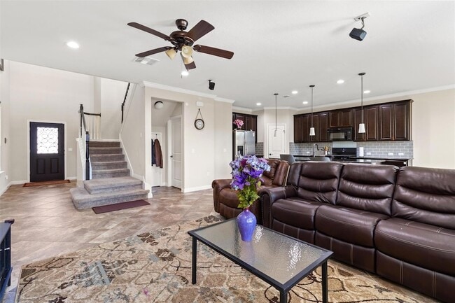 9404 Ocean Going Ct in Austin, TX - Building Photo - Building Photo