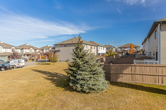 Strathcona Mews in Sherwood Park, AB - Building Photo - Building Photo