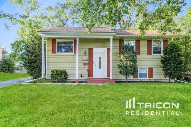 property at 2556 Forest Glen Pkwy