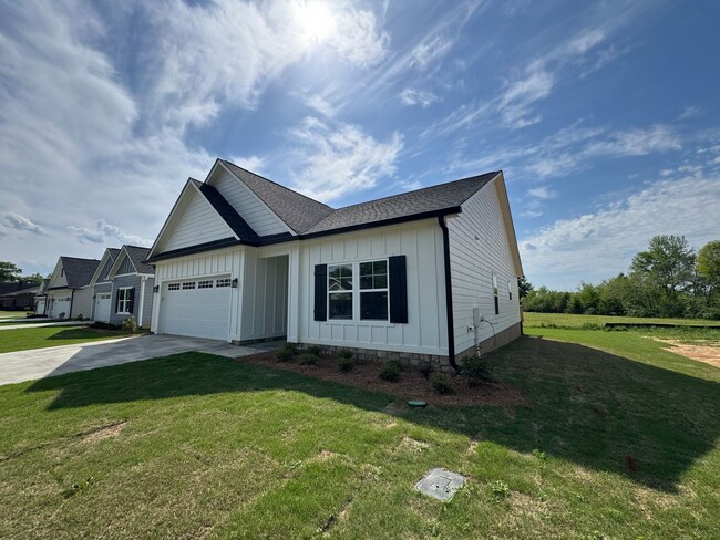 38 Dogwood St NE in Rome, GA - Building Photo - Building Photo