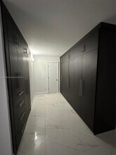 3750 NE 169th St-Unit -308 in Sunny Isles Beach, FL - Building Photo - Building Photo