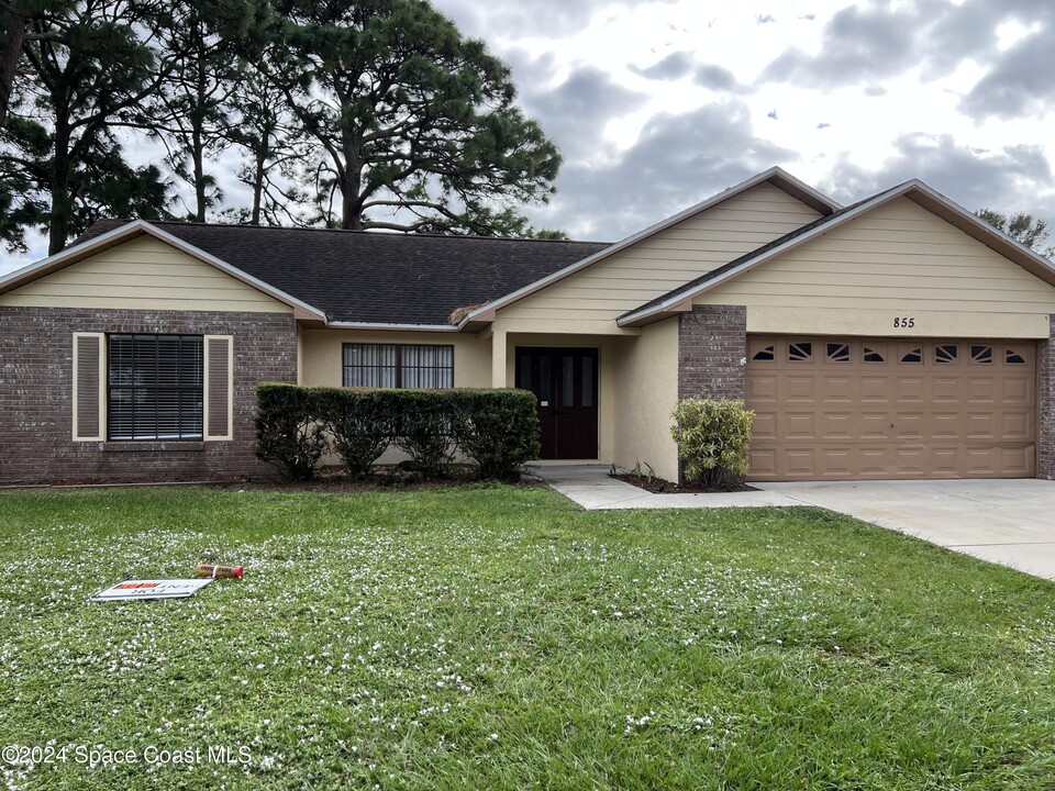 855 Spirea Dr in Rockledge, FL - Building Photo