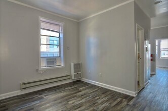 4901 Murphy Pl in West New York, NJ - Building Photo - Building Photo