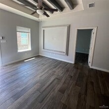 8 E Garfield Ave in Alton, TX - Building Photo - Building Photo