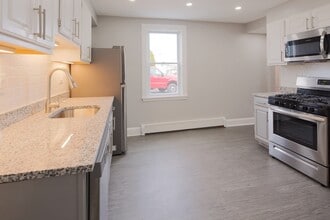 259 Calvary St in Waltham, MA - Building Photo - Building Photo