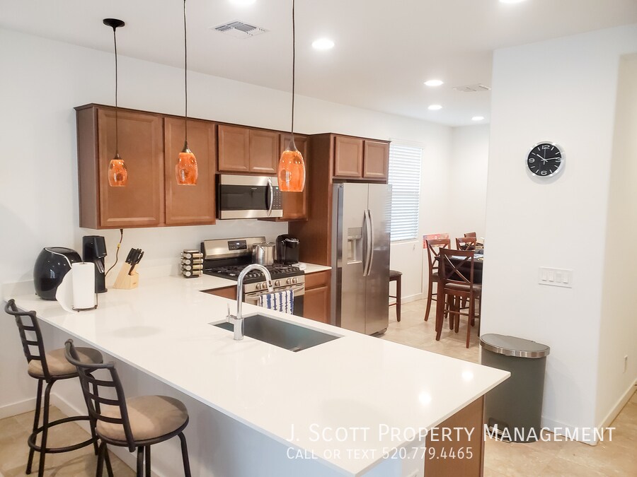 8922 W Rancho Dr in Glendale, AZ - Building Photo