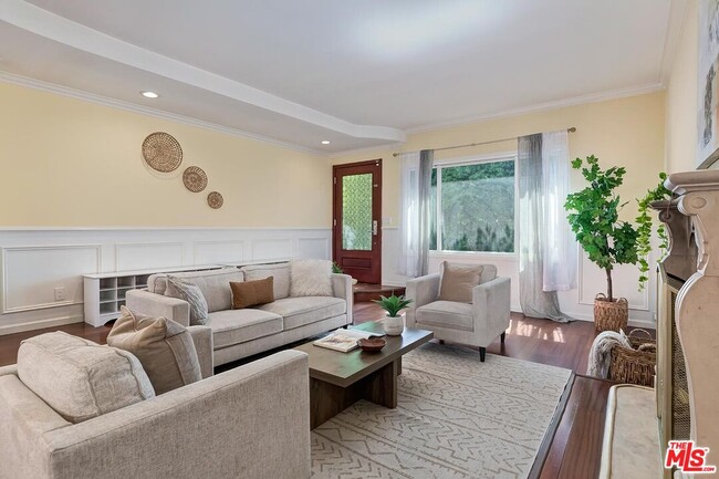 property at 3804 Lenawee Ave