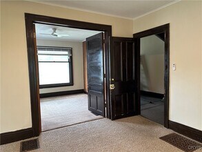 4 Cottage St in Auburn, NY - Building Photo - Building Photo