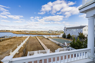 38 Ocean Ave in Manasquan, NJ - Building Photo - Building Photo