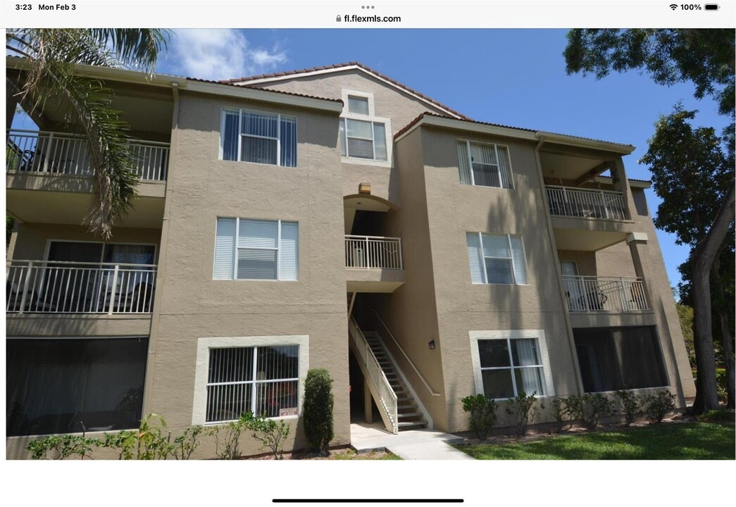 1760 Palm Cove Blvd, Unit VERANO in Delray Beach, FL - Building Photo