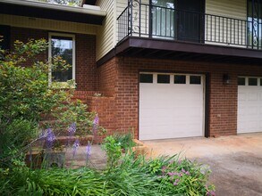 1471 Crooked Creek Rd in Watkinsville, GA - Foto de edificio - Building Photo