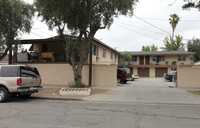 3575 Ottawa Ave in Riverside, CA - Foto de edificio - Building Photo