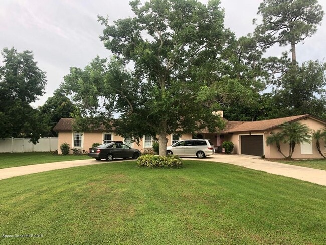 property at 525 Hidden Creek Dr