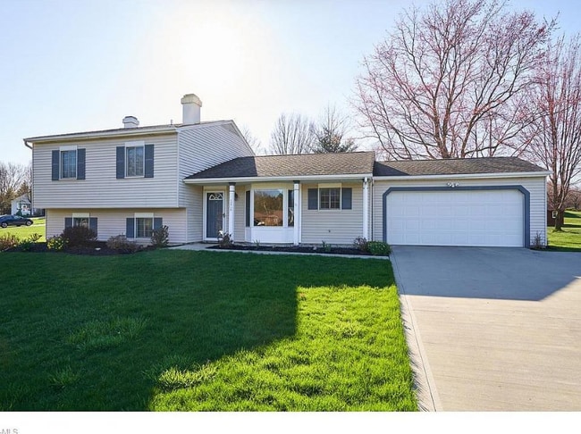 property at 13910 Aspen Oval