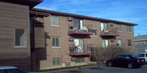 The Terraces at Dekalb on Ridge Drive in Dekalb, IL - Building Photo