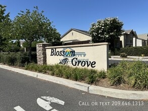 1972 Carogold Ln in Manteca, CA - Building Photo - Building Photo