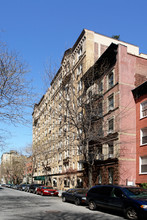 139 W 82nd St in New York, NY - Foto de edificio - Building Photo