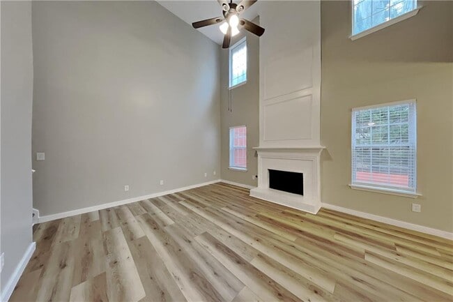 1719 Silverchase Dr SW in Marietta, GA - Building Photo - Building Photo