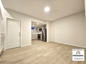 238 Orchards Blvd SW in Edmonton, AB - Building Photo - Building Photo