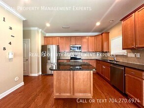 11625 Allen A Brown Rd in Charlotte, NC - Building Photo - Building Photo