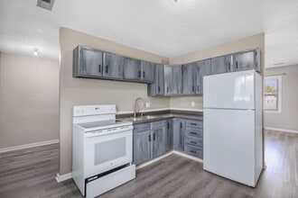18800 E Blackhawk Trail in Independence, MO - Building Photo - Building Photo