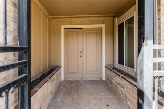 11614 Village Pl Dr in Houston, TX - Building Photo - Building Photo