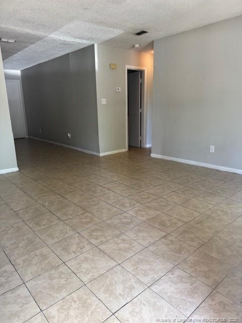 6434 Rockford Dr in Fayetteville, NC - Foto de edificio - Building Photo
