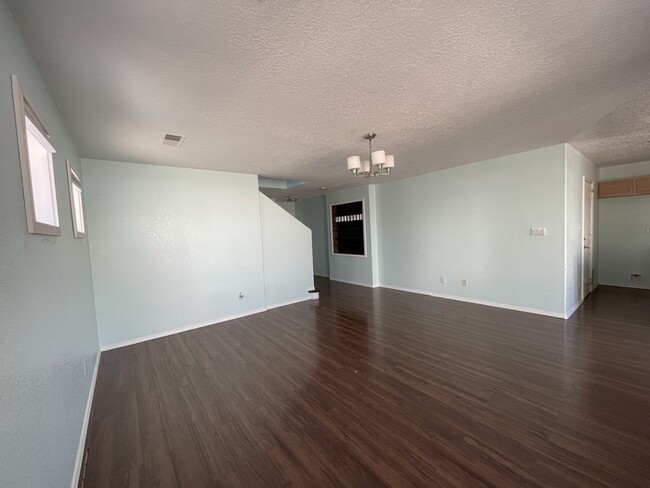 10909 Tomatillo Ln SE in Albuquerque, NM - Building Photo - Building Photo