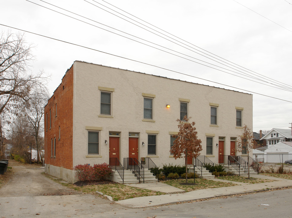 1684-1692 E Mound St in Columbus, OH - Foto de edificio