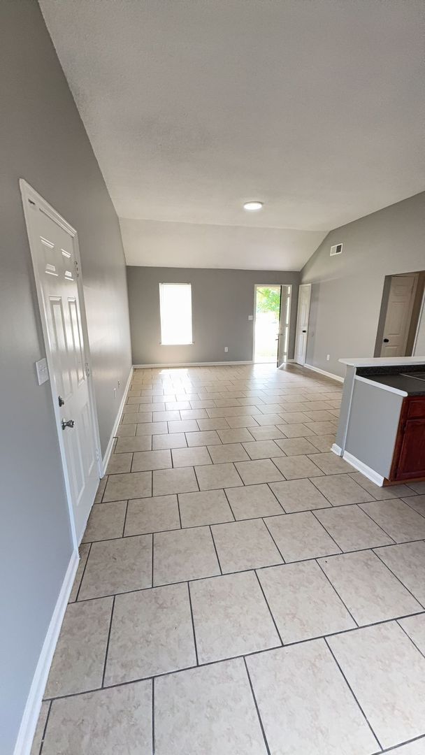 3778 Windermere Rd in Memphis, TN - Building Photo - Building Photo