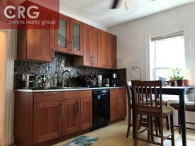 21 Orchard St, Unit 1 in Medford, MA - Building Photo