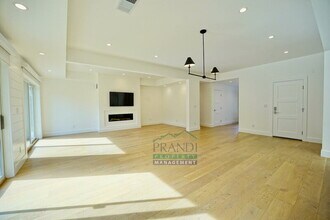 89 Spindrift Passage in Corte Madera, CA - Building Photo - Building Photo