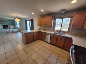 2255 Vesterheim St in Eau Claire, WI - Building Photo - Building Photo