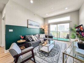 2901 Indiana St in Dallas, TX - Building Photo