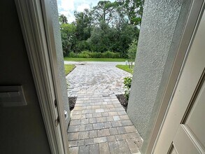 826 Friendship Cir in La Belle, FL - Building Photo - Building Photo