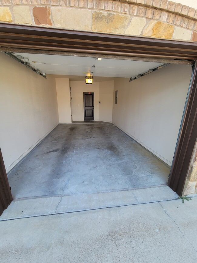 409 Study Hall Loop, Unit B in Killeen, TX - Building Photo - Building Photo