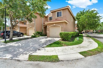 21422 SW 85th Psge in Cutler Bay, FL - Building Photo - Building Photo