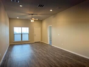 2139 N Texas Ave in Lubbock, TX - Building Photo - Building Photo