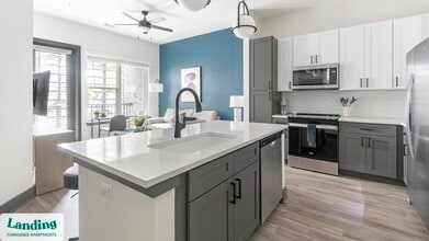 944 Broadcast Pl, Unit 136 in Jacksonville, FL - Building Photo - Building Photo