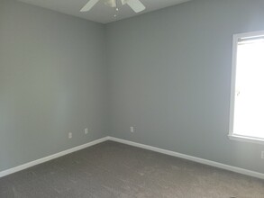3611 Castle Pines Ln in Albany, GA - Building Photo - Building Photo