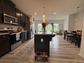 513 Turquoise Ln in Morgantown, WV - Building Photo - Building Photo