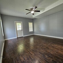 50774 Jefferson Ave in New Baltimore, MI - Building Photo - Building Photo