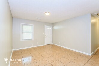 6718 Gano Dr in Riverdale, GA - Building Photo - Building Photo