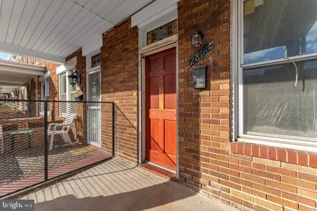 2818 Mayfield Ave in Baltimore, MD - Foto de edificio - Building Photo