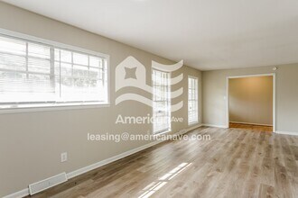 2165 Circle Dr in Birmingham, AL - Building Photo - Building Photo