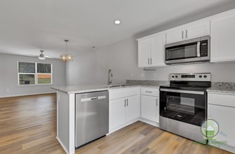 4 Wofford Rd in Taylors, SC - Building Photo - Building Photo