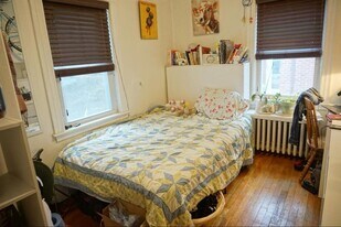 98 Westbourne Ter, Unit 1 in Brookline, MA - Building Photo