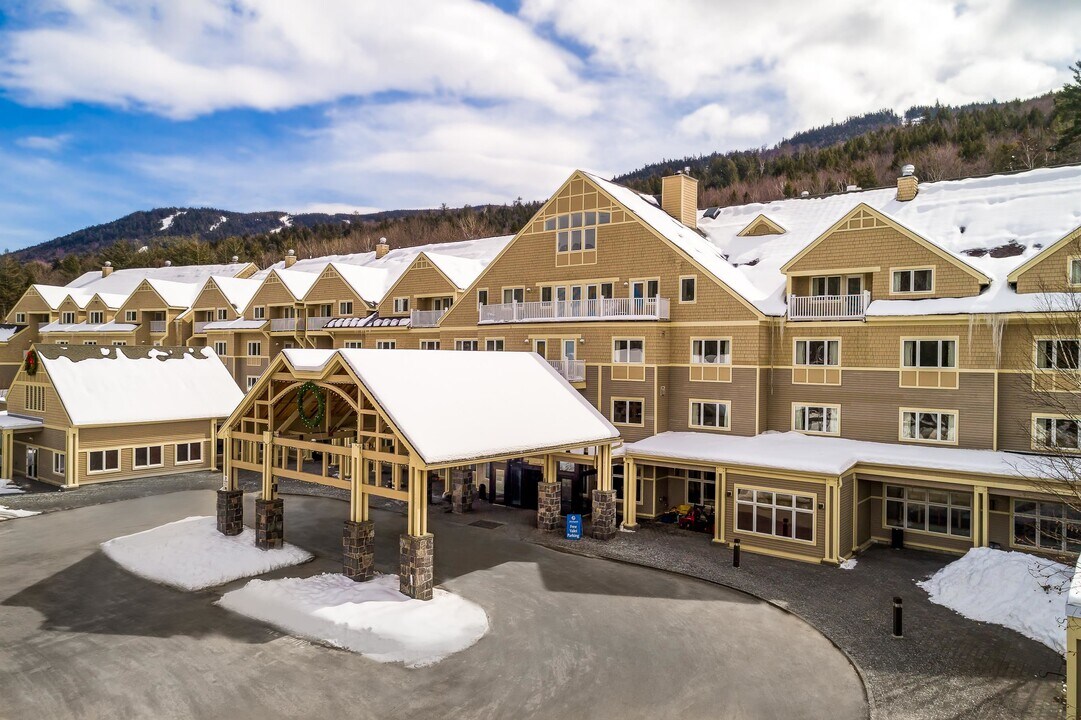 104 Grand Summit Dr in Bartlett, NH - Building Photo