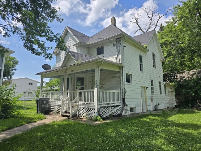 property at 402 Sunnyside Ave
